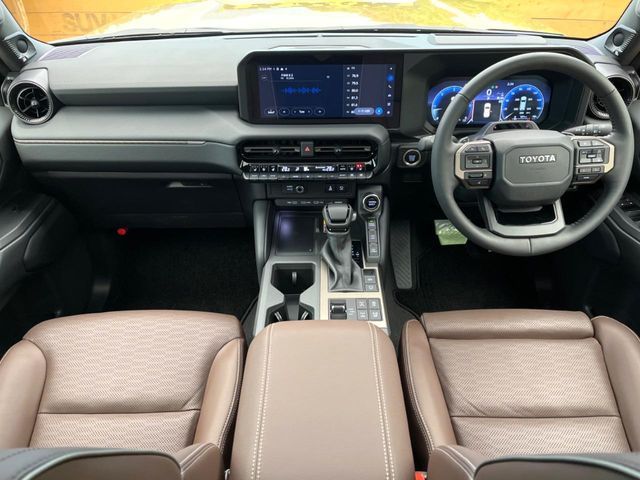 TOYOTA LANDCRUISER 250 2024