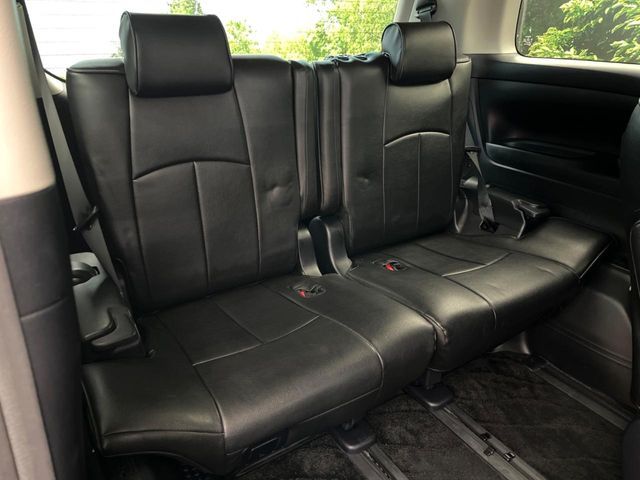 TOYOTA VELLFIRE 2017