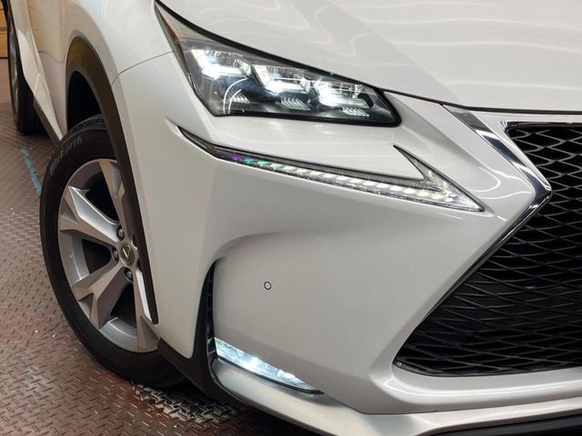 TOYOTA LEXUS NX200t 2015