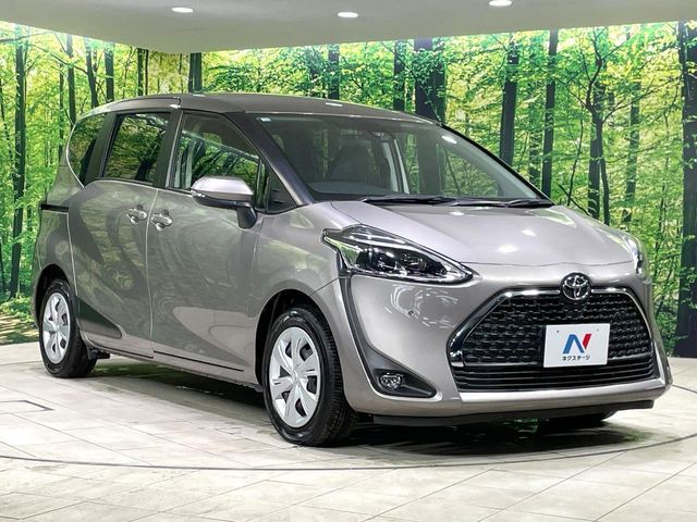 TOYOTA SIENTA 2022
