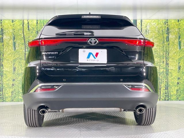 TOYOTA HARRIER 2WD 2023