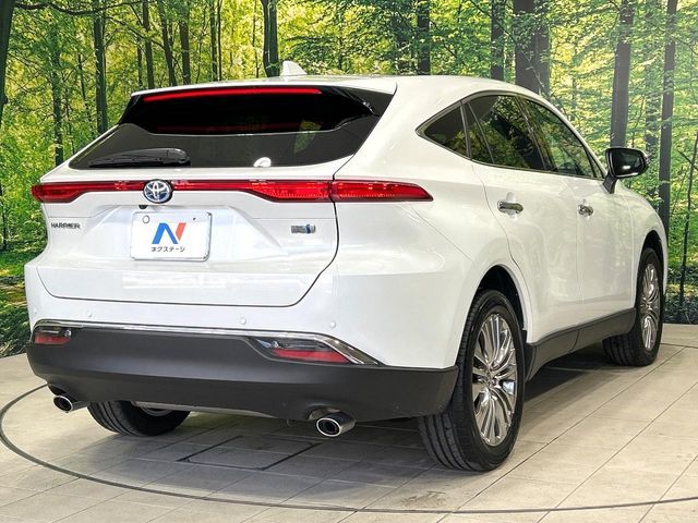 TOYOTA HARRIER HYBRID 2024