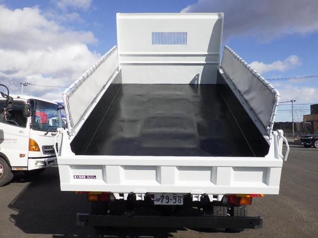 MITSUBISHI FUSOU FIGHTER 2020