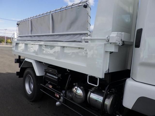 MITSUBISHI FUSOU FIGHTER 2020