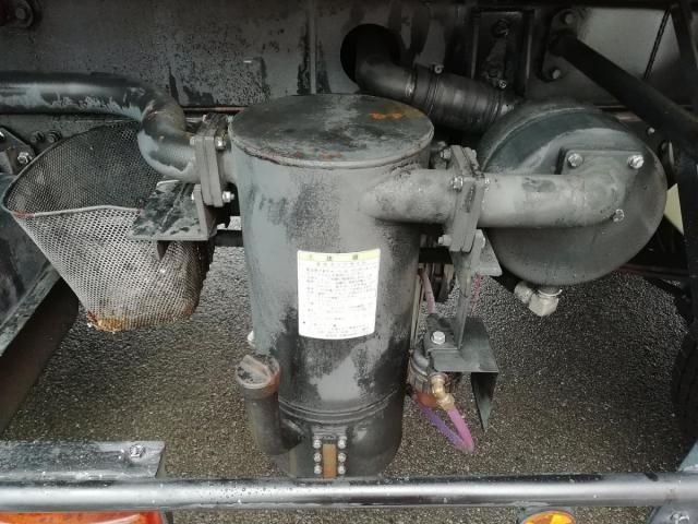 MITSUBISHI FUSOU FIGHTER 2010