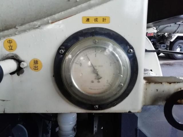 MITSUBISHI FUSOU FIGHTER 2010