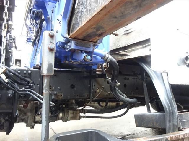 MITSUBISHI FUSOU FIGHTER 2015