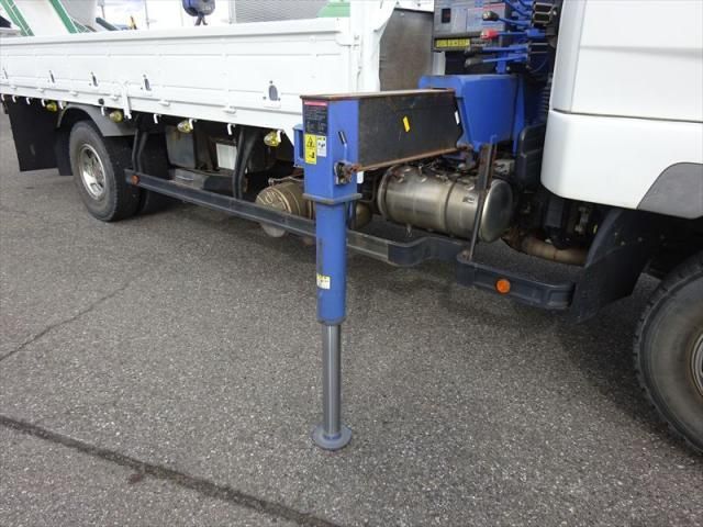 MITSUBISHI FUSOU FIGHTER 2015