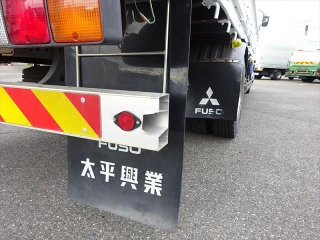 MITSUBISHI FUSOU FIGHTER 2015