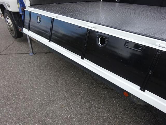 MITSUBISHI FUSOU FIGHTER 2015