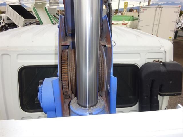 MITSUBISHI FUSOU FIGHTER 2015