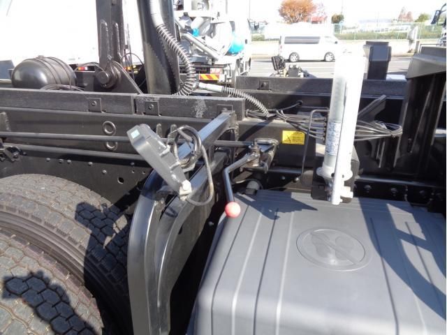 MITSUBISHI FUSOU SUPER GREAT 2023