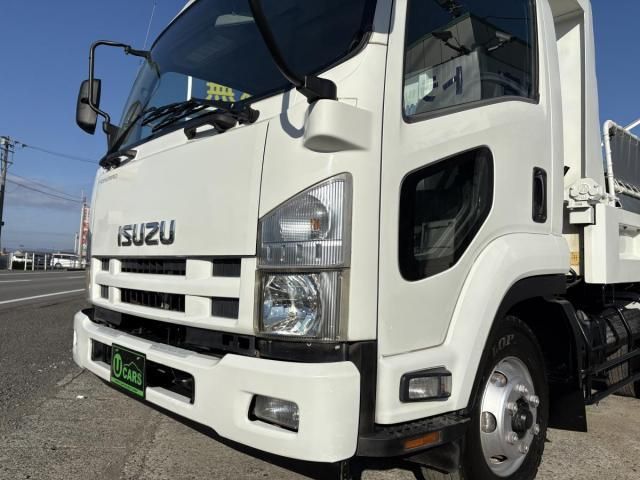 ISUZU FORWARD 2011