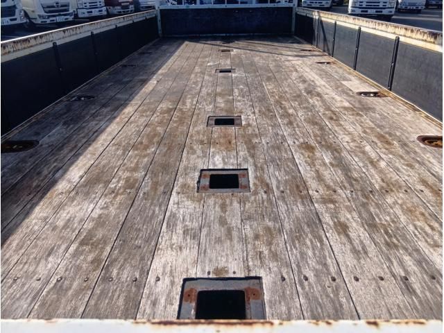 MITSUBISHI FUSOU FIGHTER 2018