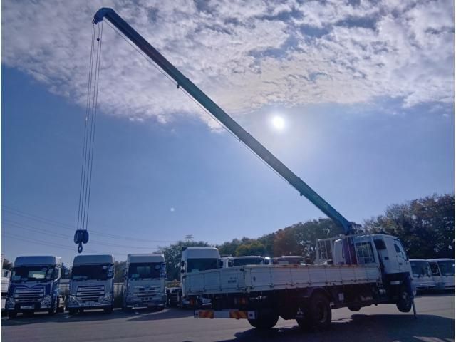 MITSUBISHI FUSOU FIGHTER 2018