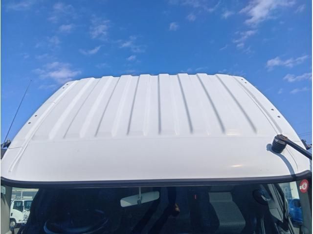 MITSUBISHI FUSOU FIGHTER 2018