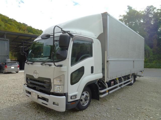 NISSAN DIESEL CONDOR 2020