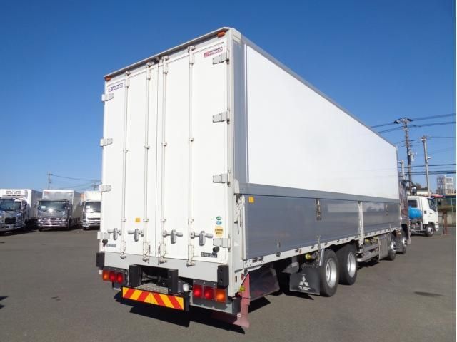 MITSUBISHI FUSOU SUPER GREAT 2019