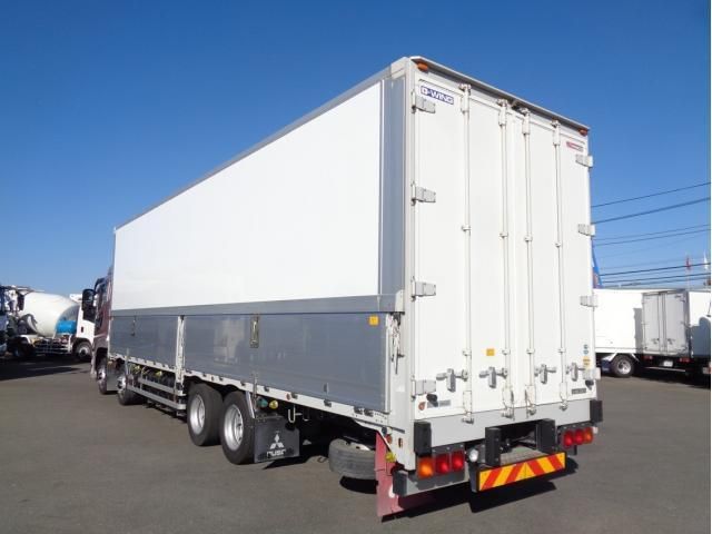 MITSUBISHI FUSOU SUPER GREAT 2019