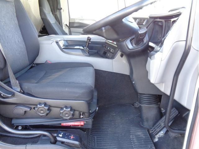 MITSUBISHI FUSOU SUPER GREAT 2019