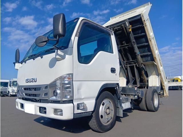 ISUZU ELF 2023