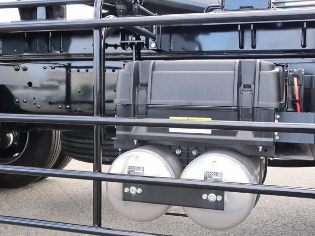 MITSUBISHI FUSOU SUPER GREAT 2025