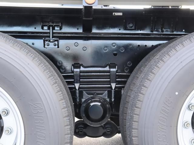 MITSUBISHI FUSOU SUPER GREAT 2025