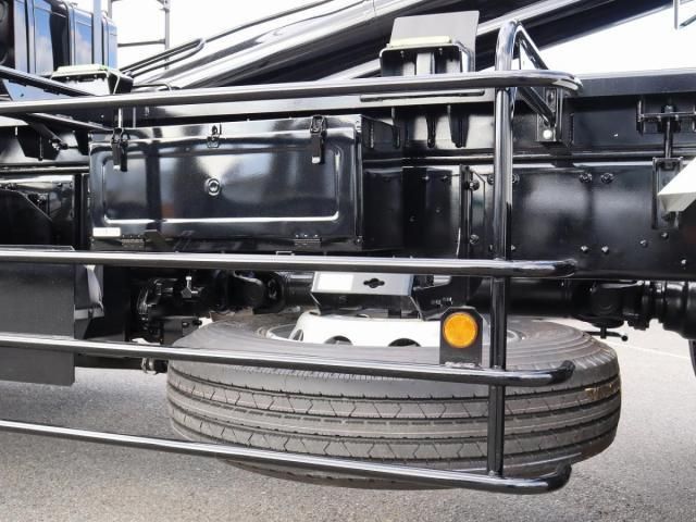 MITSUBISHI FUSOU SUPER GREAT 2025