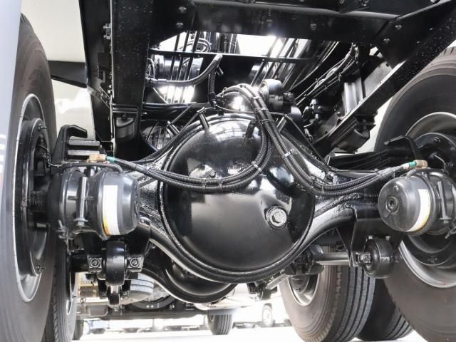 MITSUBISHI FUSOU SUPER GREAT 2025