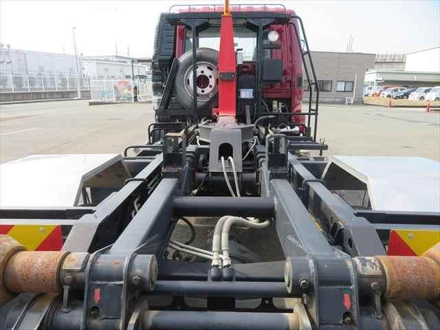 MITSUBISHI FUSOU FIGHTER 2016