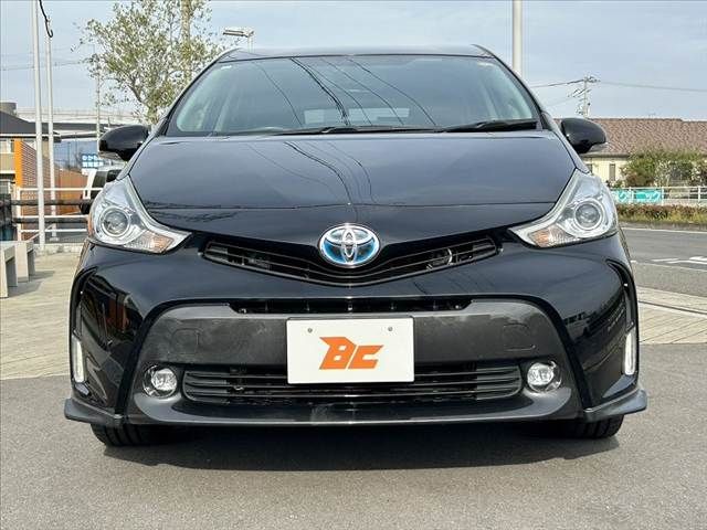 TOYOTA PRIUS Alpha 2017