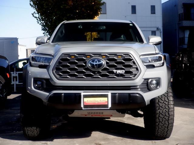 TOYOTA TACOMA 4WD 2021