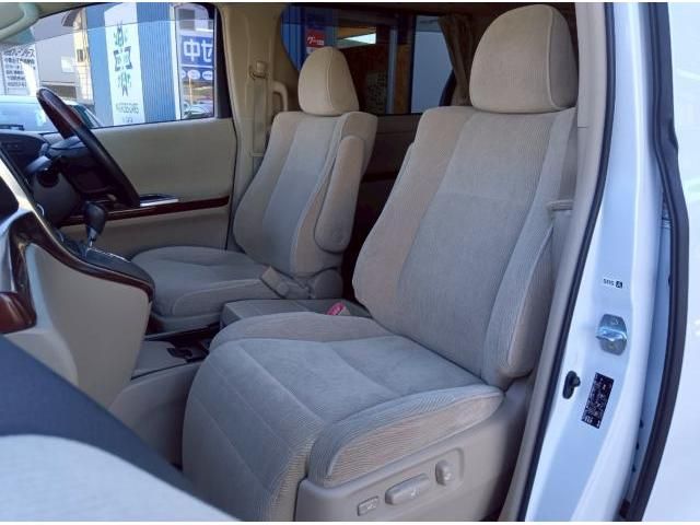 TOYOTA ALPHARD 4WD 2009