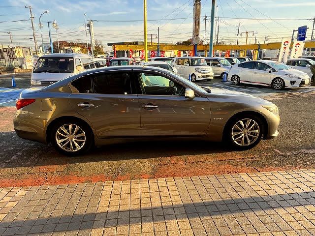 NISSAN SKYLINE HYBRID 2015