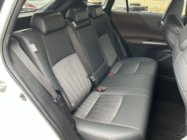 TOYOTA HARRIER 2WD 2022