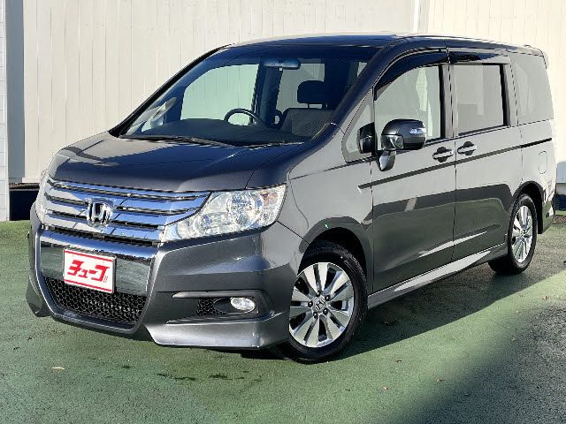 HONDA STEPWAGON SPADA 2010