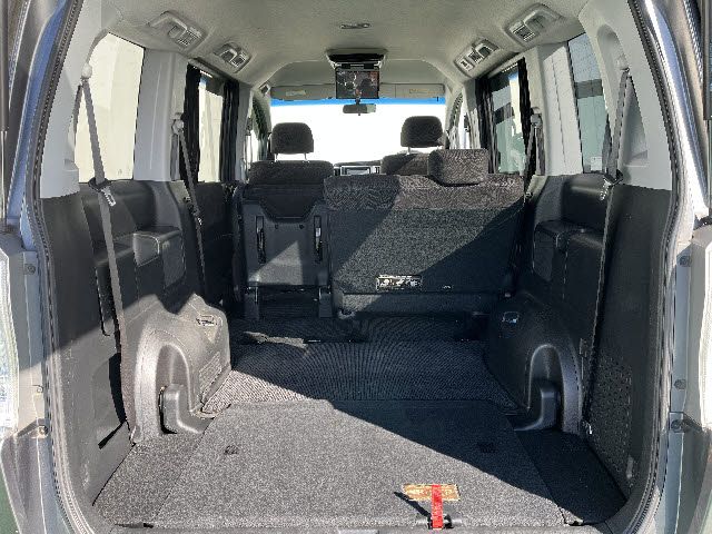 HONDA STEPWAGON SPADA 2010