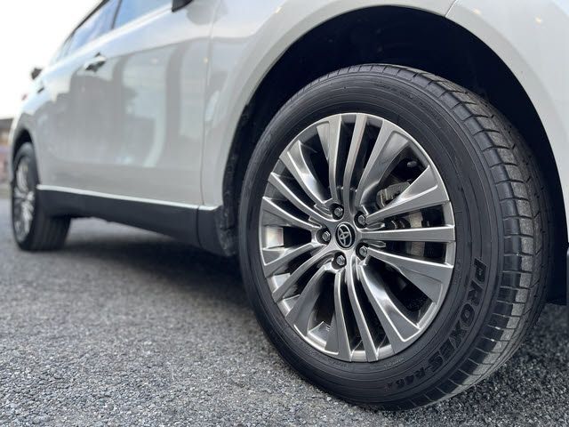 TOYOTA HARRIER HYBRID 2024