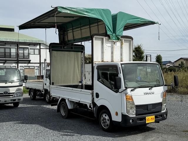 ISUZU ELF 2011