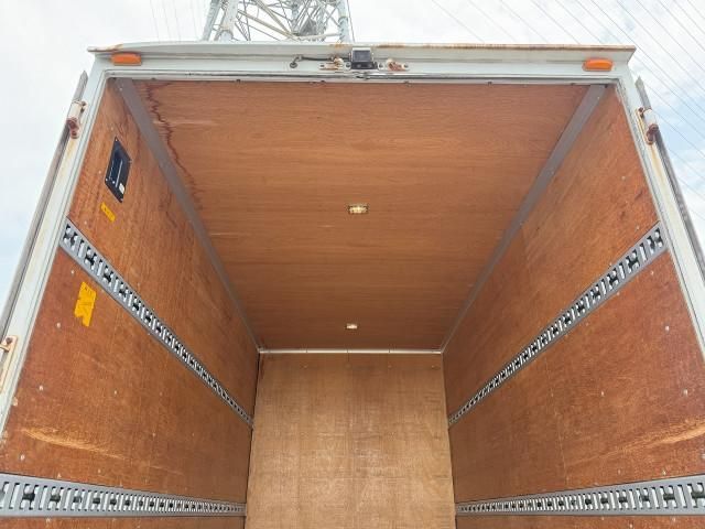 MITSUBISHI CANTER 2006