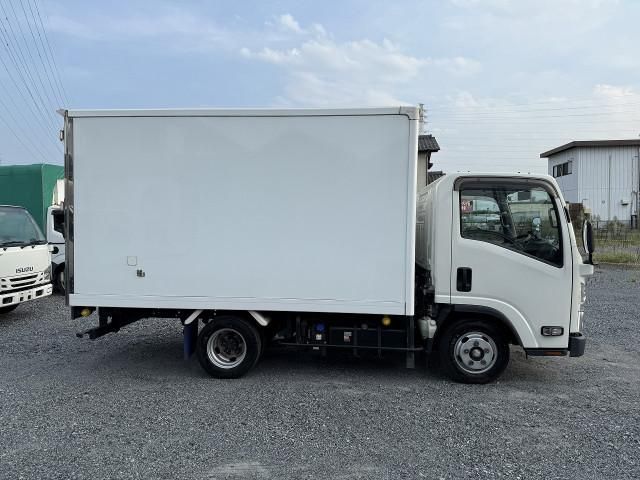 ISUZU ELF 2019