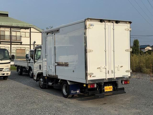 ISUZU ELF 2019