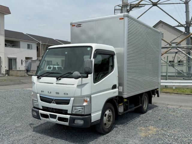 MITSUBISHI CANTER 2020