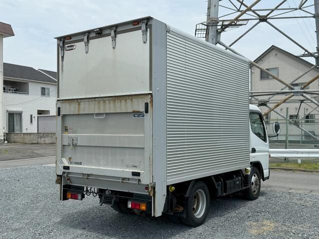 MITSUBISHI CANTER 2020