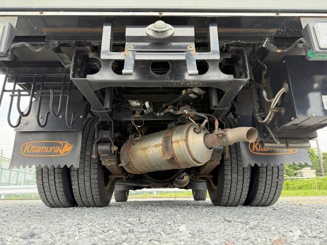 MITSUBISHI CANTER 2020