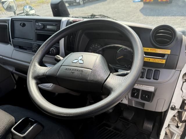 MITSUBISHI CANTER 2020