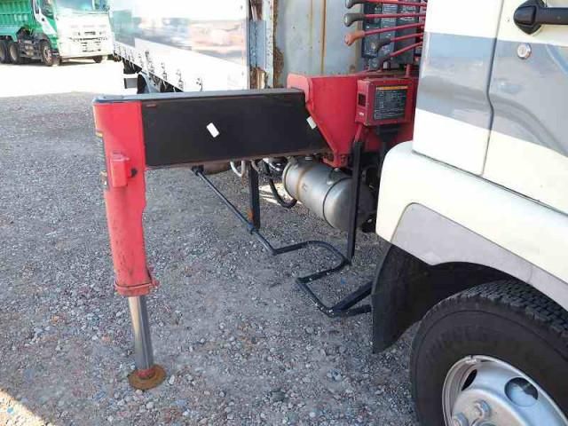 MITSUBISHI FUSOU FIGHTER 2006