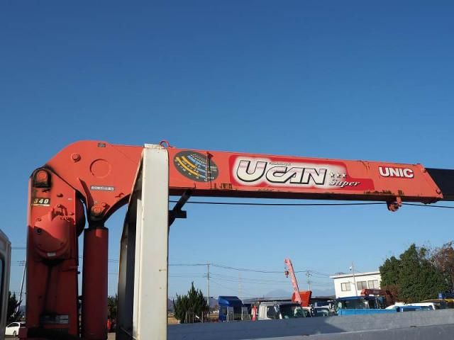 MITSUBISHI FUSOU FIGHTER 2006