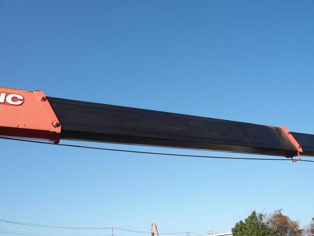 MITSUBISHI FUSOU FIGHTER 2006