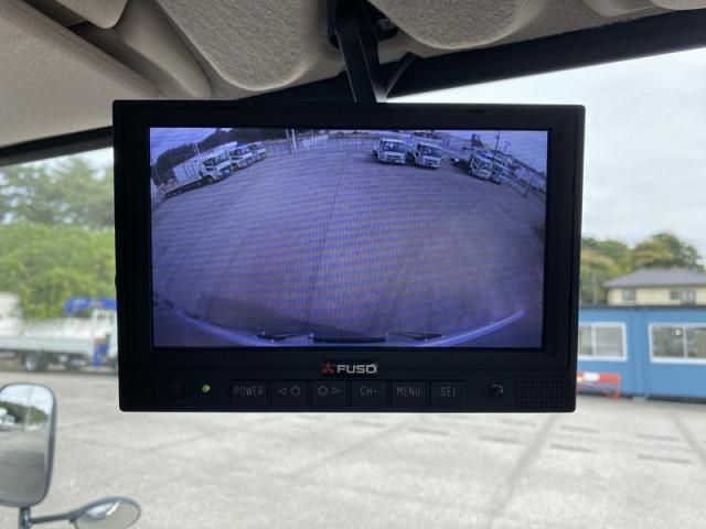 MITSUBISHI CANTER 2025